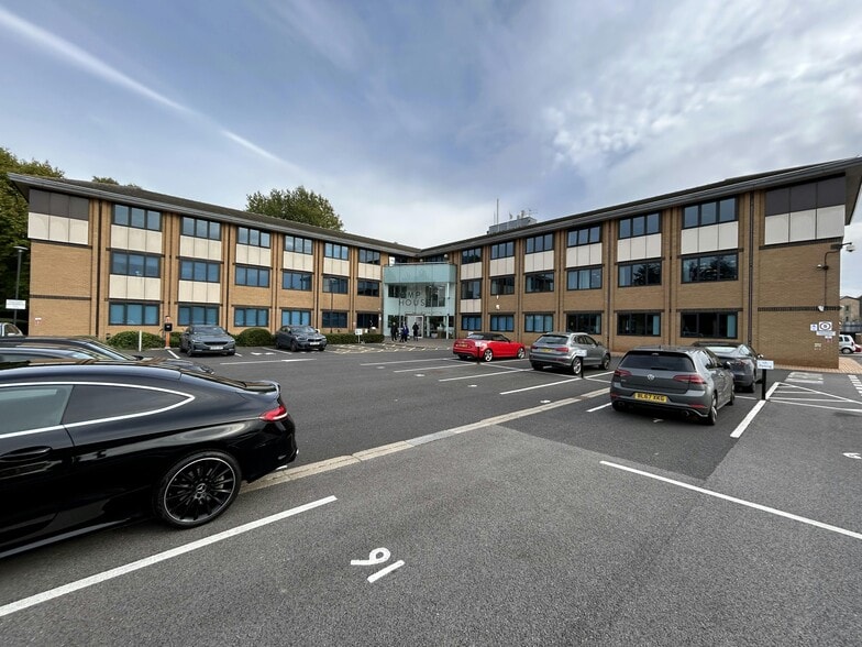 Chivers Way, Histon for lease - Building Photo - Image 2 of 8