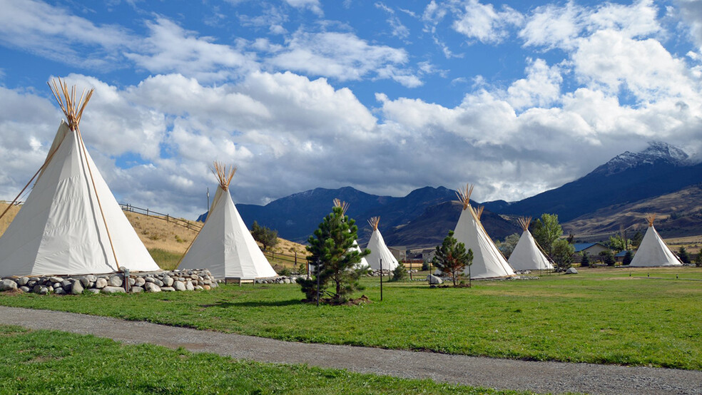 20 Maiden Basin Dr, Gardiner, MT à vendre - Photo du bâtiment - Image 1 de 1