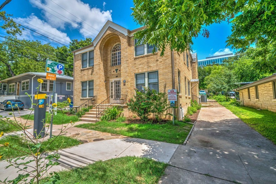 1105 Nueces St, Austin, TX for lease - Primary Photo - Image 1 of 18