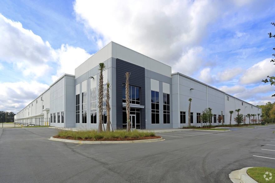 537 Omni Industrial Blvd, Summerville, SC for lease - Building Photo - Image 1 of 7
