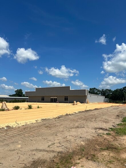 18375 State Highway 104, Robertsdale, AL à louer - Photo principale - Image 1 de 6