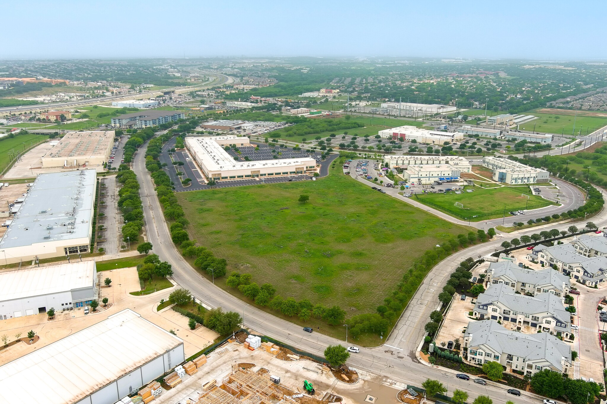 Richland Hills Dr, San Antonio, TX à vendre Photo du bâtiment- Image 1 de 8