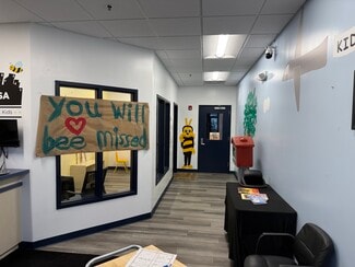 Plus de détails pour 3480 Royal Pines Dr, Orange Park, FL - Bureau/Commerce de détail à louer