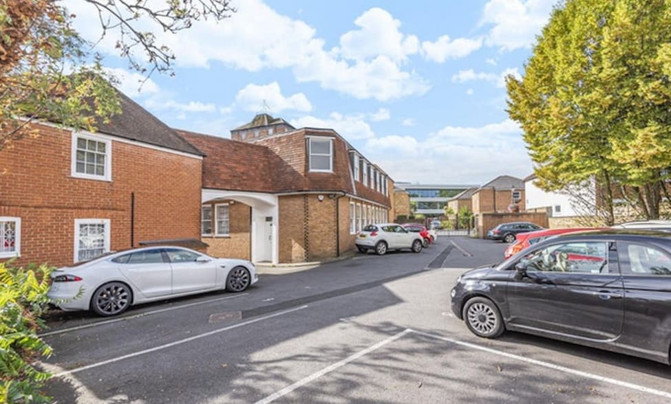 59 Church St, Staines for lease - Building Photo - Image 1 of 1