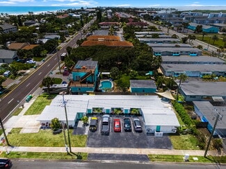 More details for 402 S Orlando Ave, Cocoa Beach, FL - Hospitality for Sale