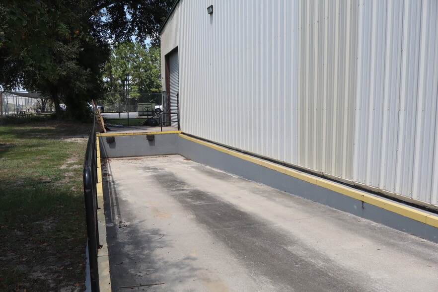 250 Ram Blvd, Midway, FL for lease - Building Photo - Image 3 of 23