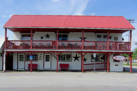 102 W Main St, Clarkson, KY for sale Primary Photo- Image 1 of 31