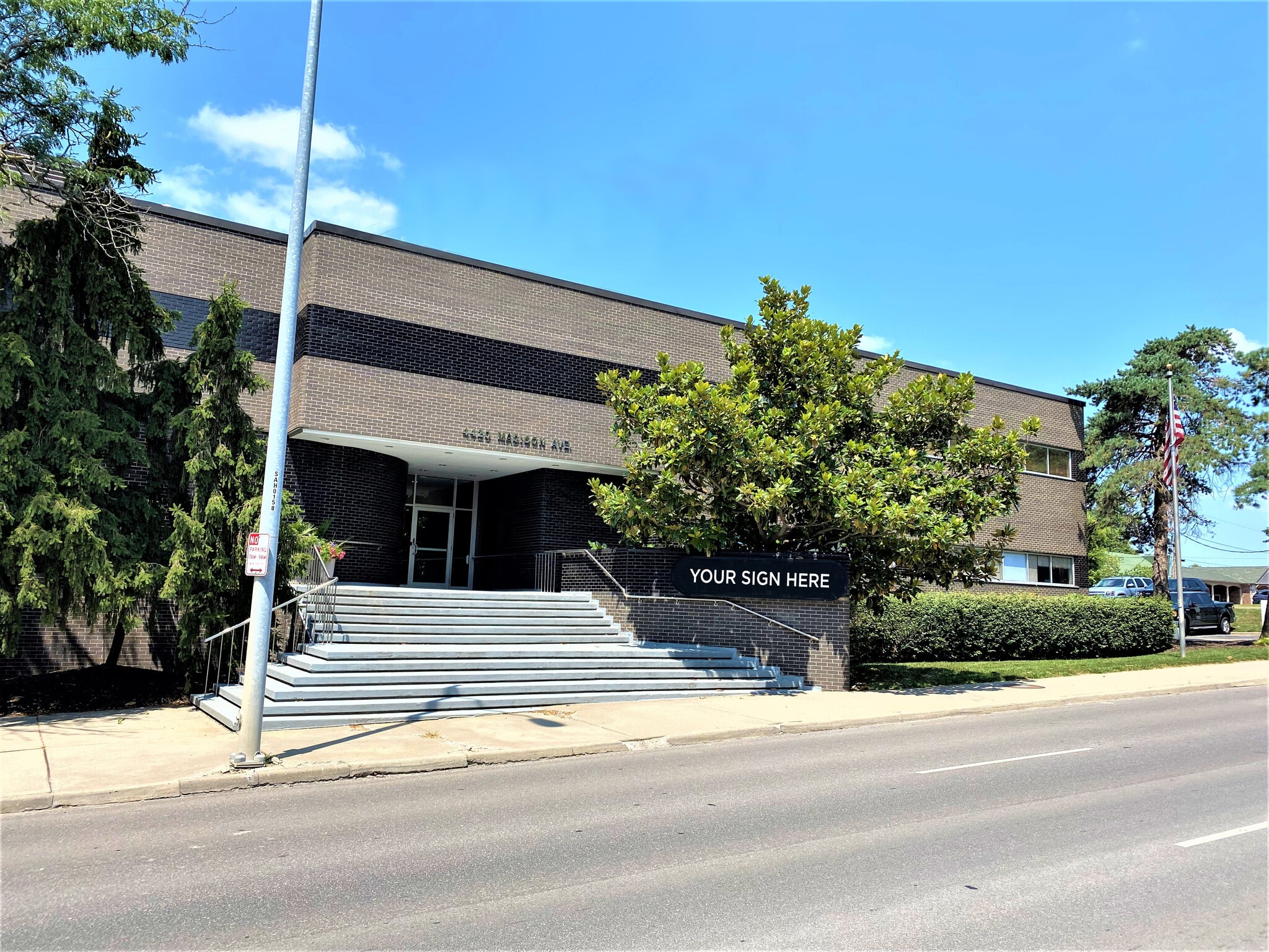 4420 Madison Ave, Kansas City, MO for sale Primary Photo- Image 1 of 4