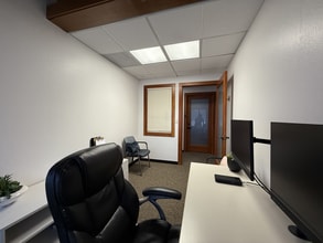 851 Irwin St, San Rafael, CA à vendre Photo intérieure- Image 2 de 4