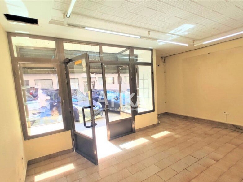Retail in Ontinyent for lease - Building Photo - Image 3 of 4
