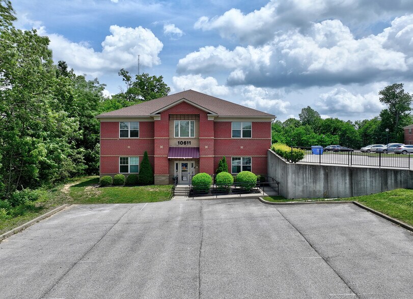 10609-10611 Watterson Center Ct, Louisville, KY for sale - Building Photo - Image 2 of 51