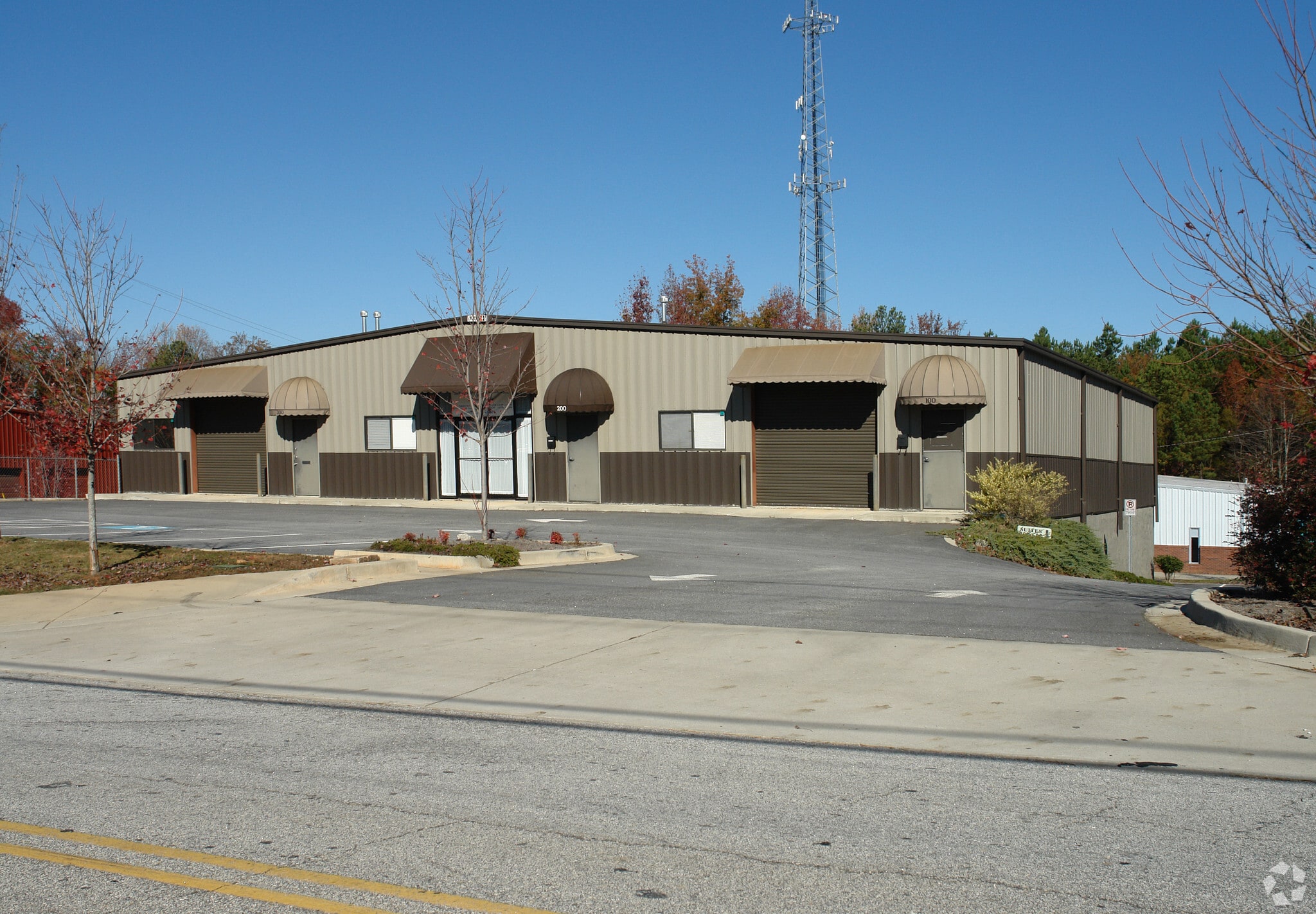 4550 Lewis Rd, Stone Mountain, GA for lease Primary Photo- Image 1 of 4