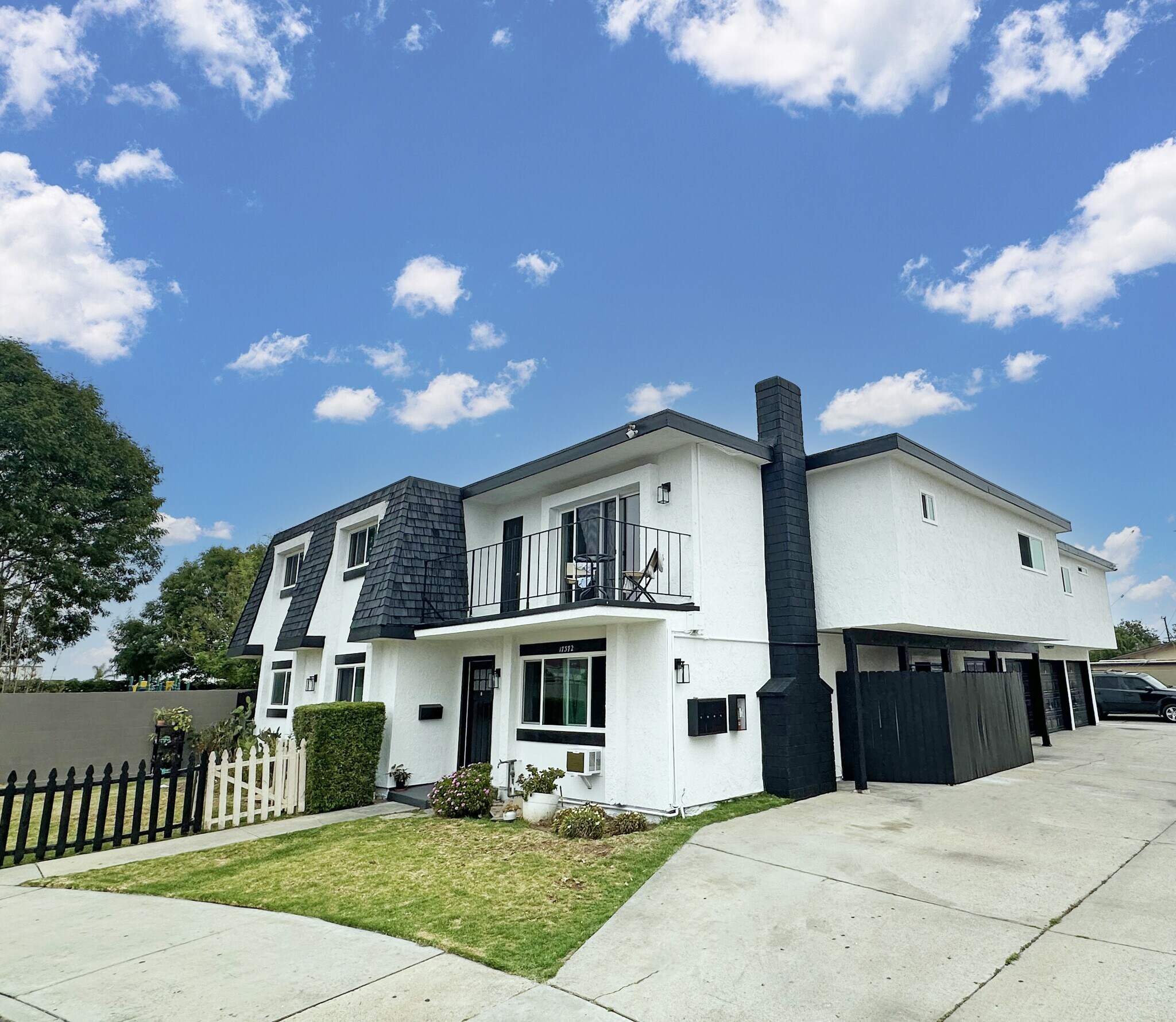 17374 Dairyview Cir, Huntington Beach, CA à vendre Photo principale- Image 1 de 10