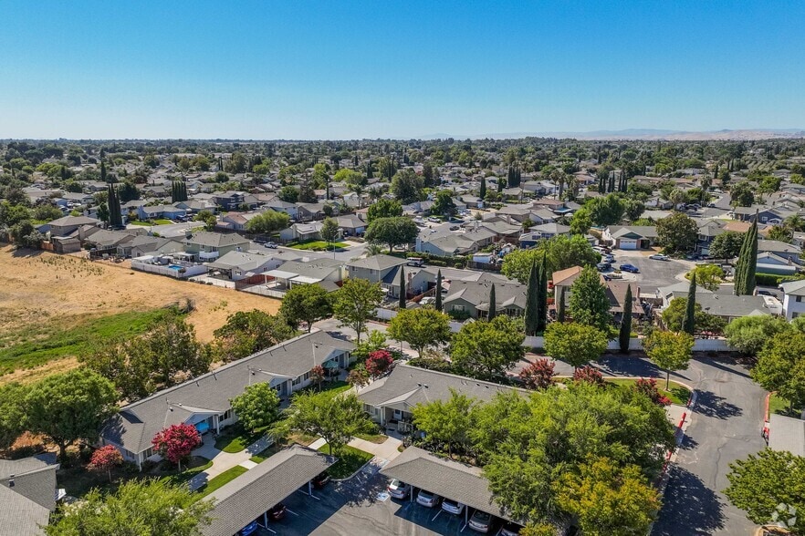 4950 Empire Ave, Oakley, CA for sale - Building Photo - Image 3 of 3