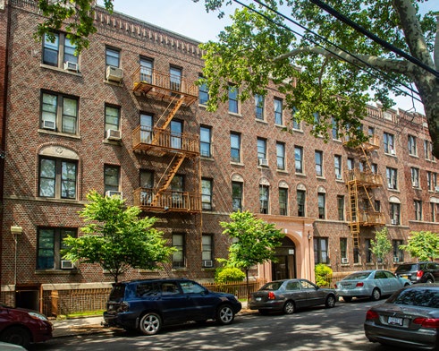 983 46th St, Brooklyn, NY à vendre - Photo principale - Image 3 de 4