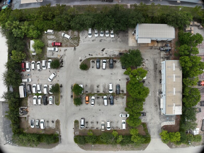 3252 Palm Ave, Fort Myers, FL for lease - Building Photo - Image 3 of 8