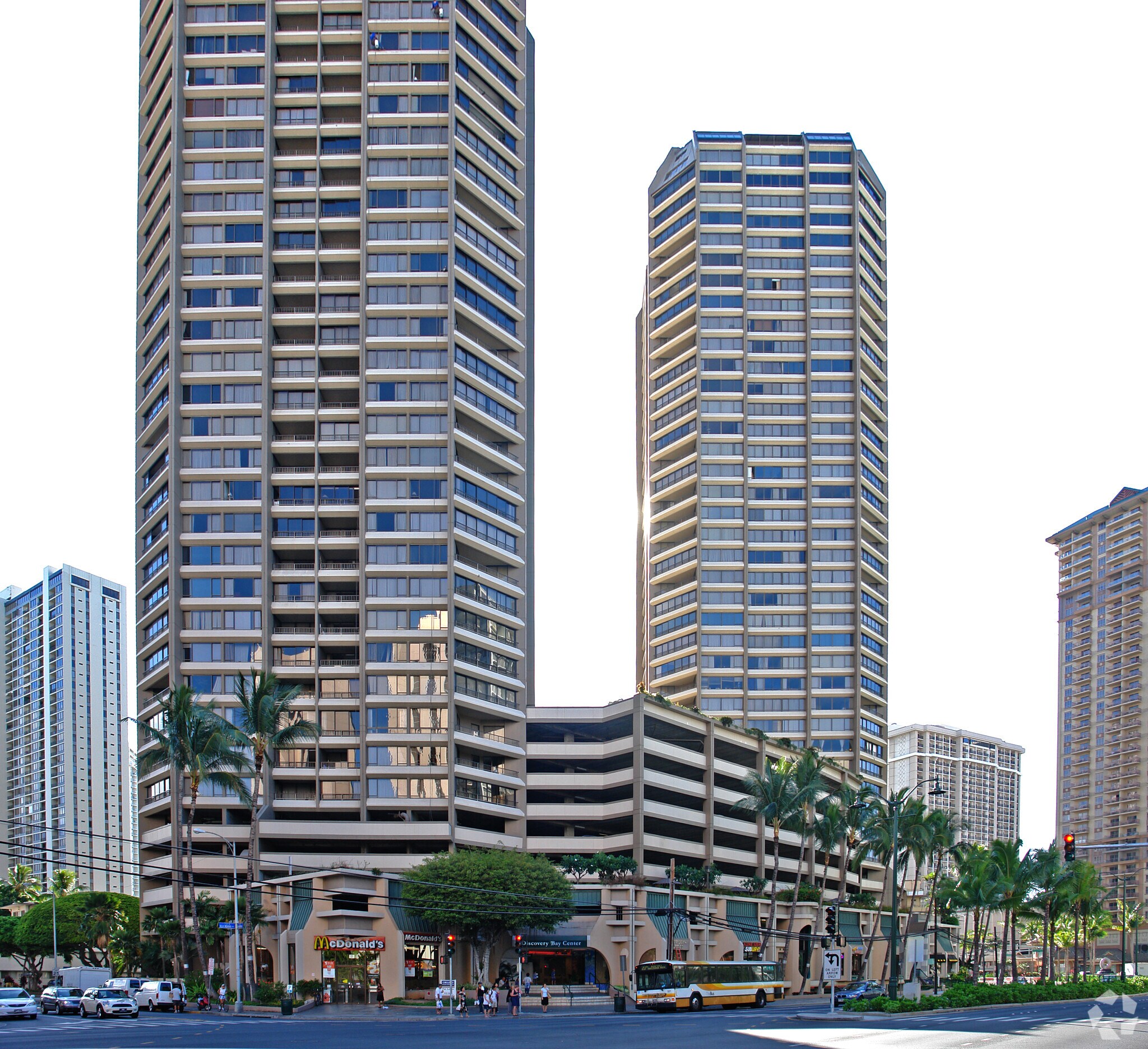 1778 Ala Moana Blvd -, Honolulu, HI à louer Photo principale- Image 1 de 4