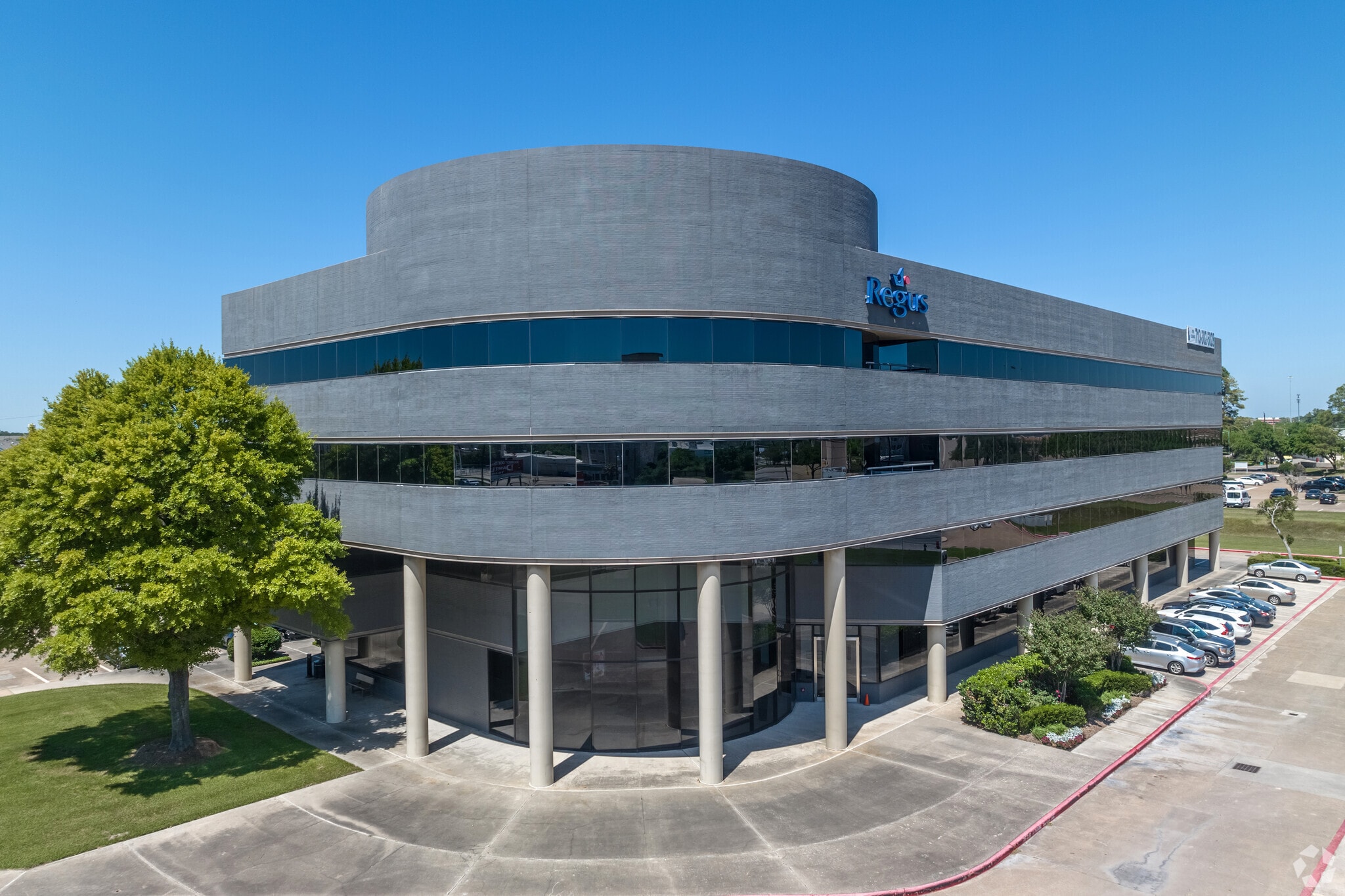 8300 FM 1960 Rd W, Houston, TX à louer Photo du bâtiment- Image 1 de 13