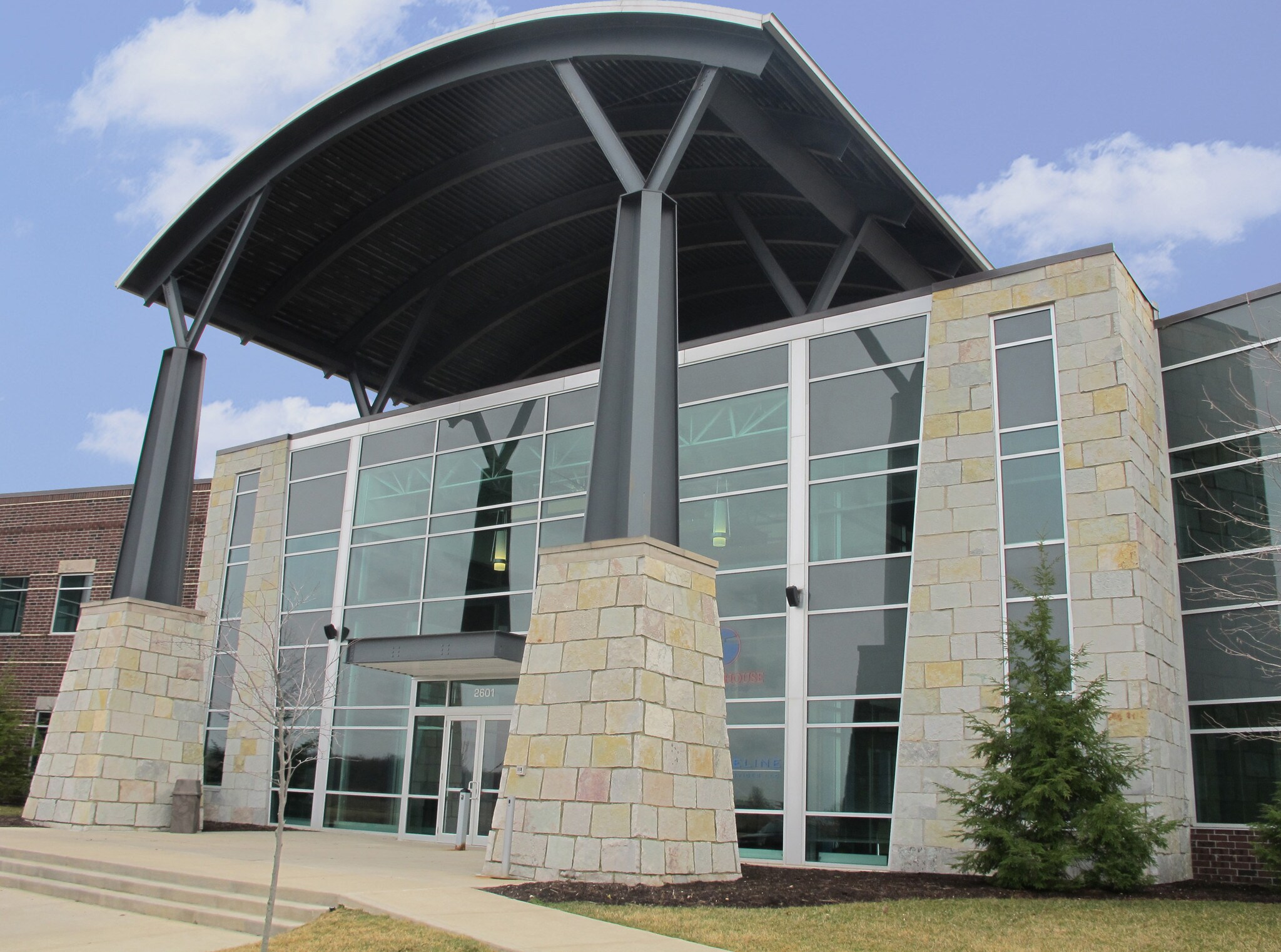 2601 Stout Heritage Pky, Plainfield, IN for lease Building Photo- Image 1 of 6