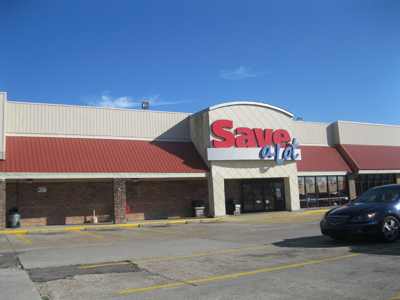 601 Terry Pky, Gretna, LA for lease - Building Photo - Image 3 of 7