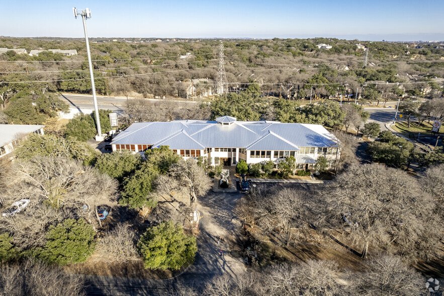 13300 Old Blanco Rd, San Antonio, TX à louer - Photo du bâtiment - Image 3 de 4