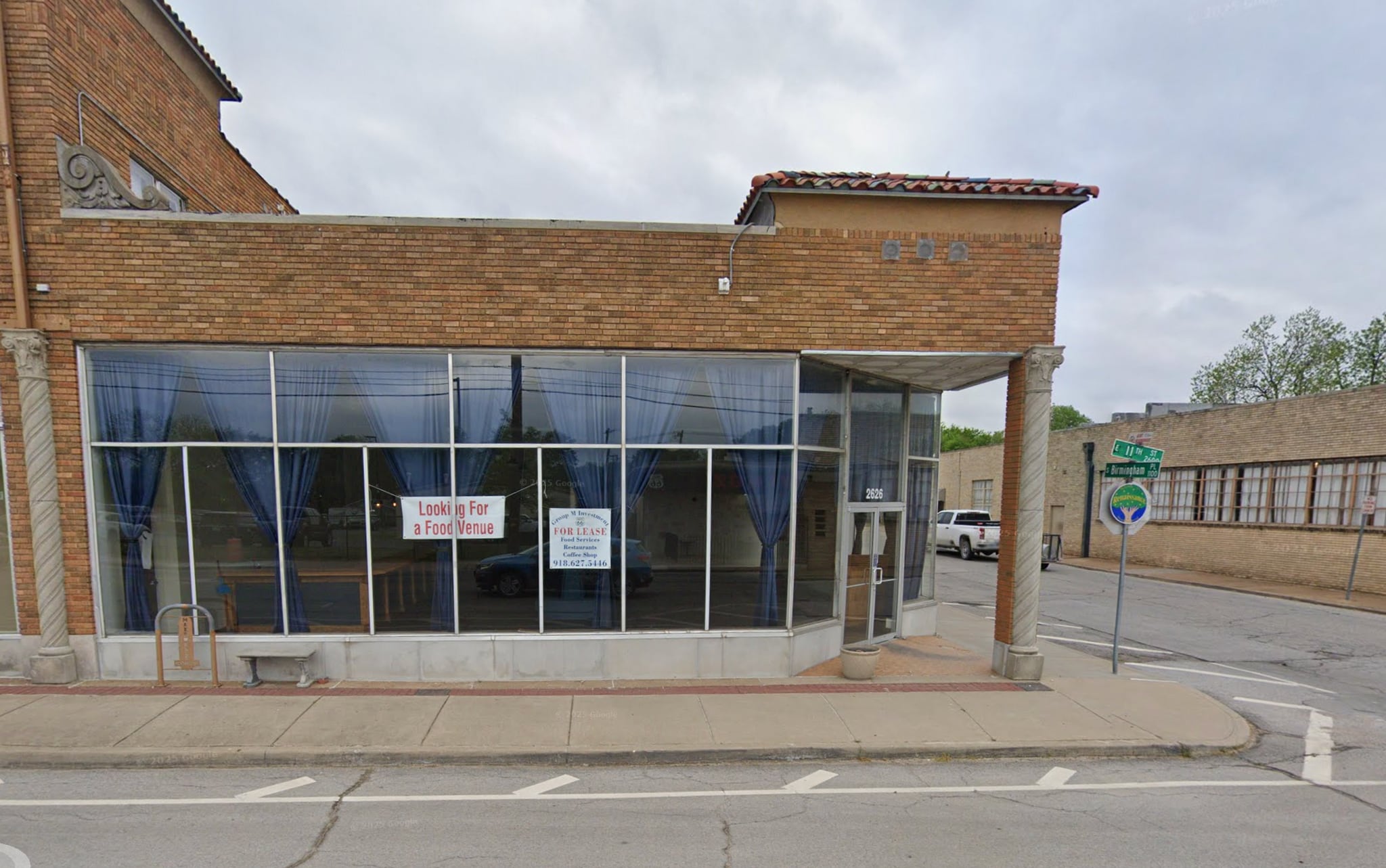 2636 E 11th St, Tulsa, OK for lease Building Photo- Image 1 of 28