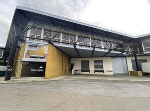 Avenue Arago, Morangis for lease Building Photo- Image 2 of 8