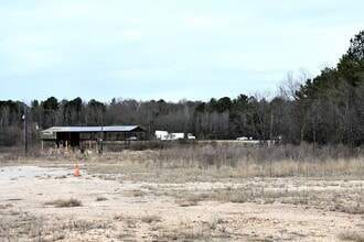 4040 Northern Blvd, Montgomery, AL for lease Interior Photo- Image 1 of 5