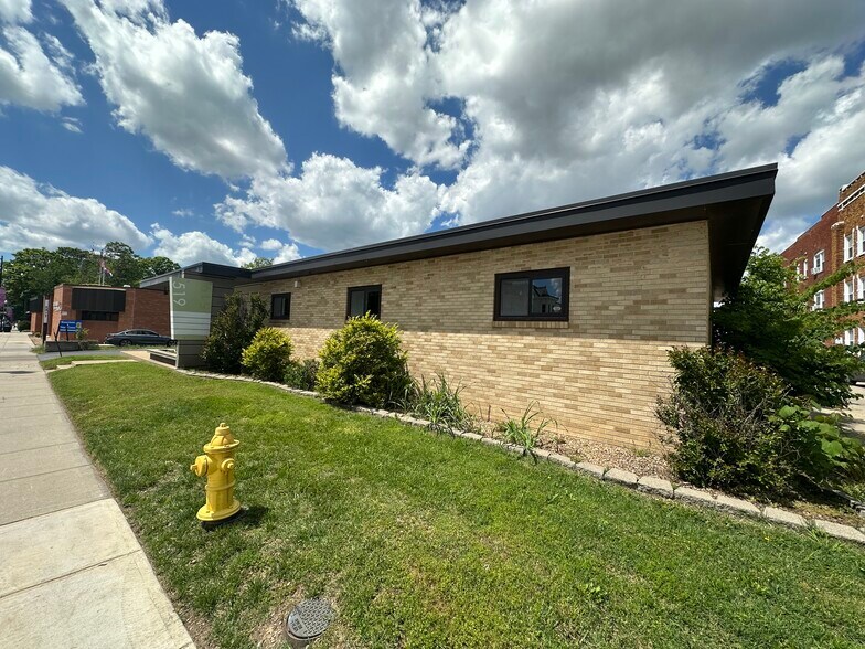 519 E Walnut St, Springfield, MO à vendre - Photo du bâtiment - Image 2 de 16