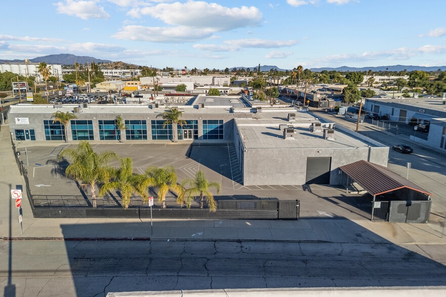 11487 San Fernando Rd, San Fernando, CA for sale - Building Photo - Image 2 of 5