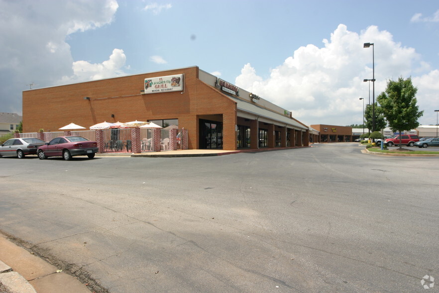 7520-7587 Highway 85, Riverdale, GA for lease - Building Photo - Image 2 of 33