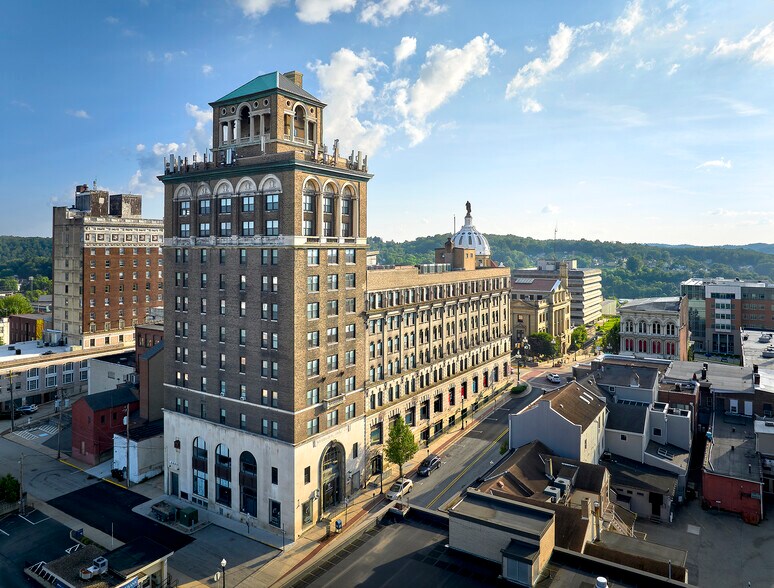 6 S Main St, Washington, PA à louer - Photo du bâtiment - Image 2 de 12