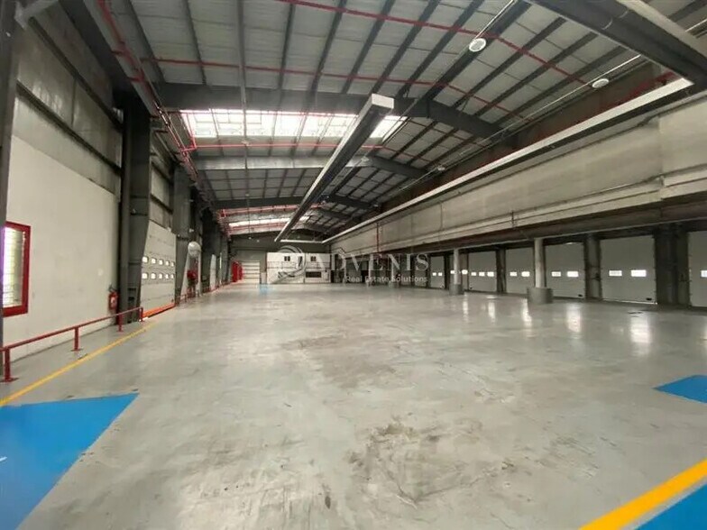 Industrial in Gennevilliers for lease - Interior Photo - Image 3 of 6