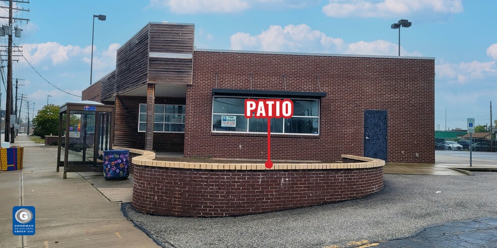 13860 Lorain Ave, Cleveland, OH for lease - Building Photo - Image 2 of 7