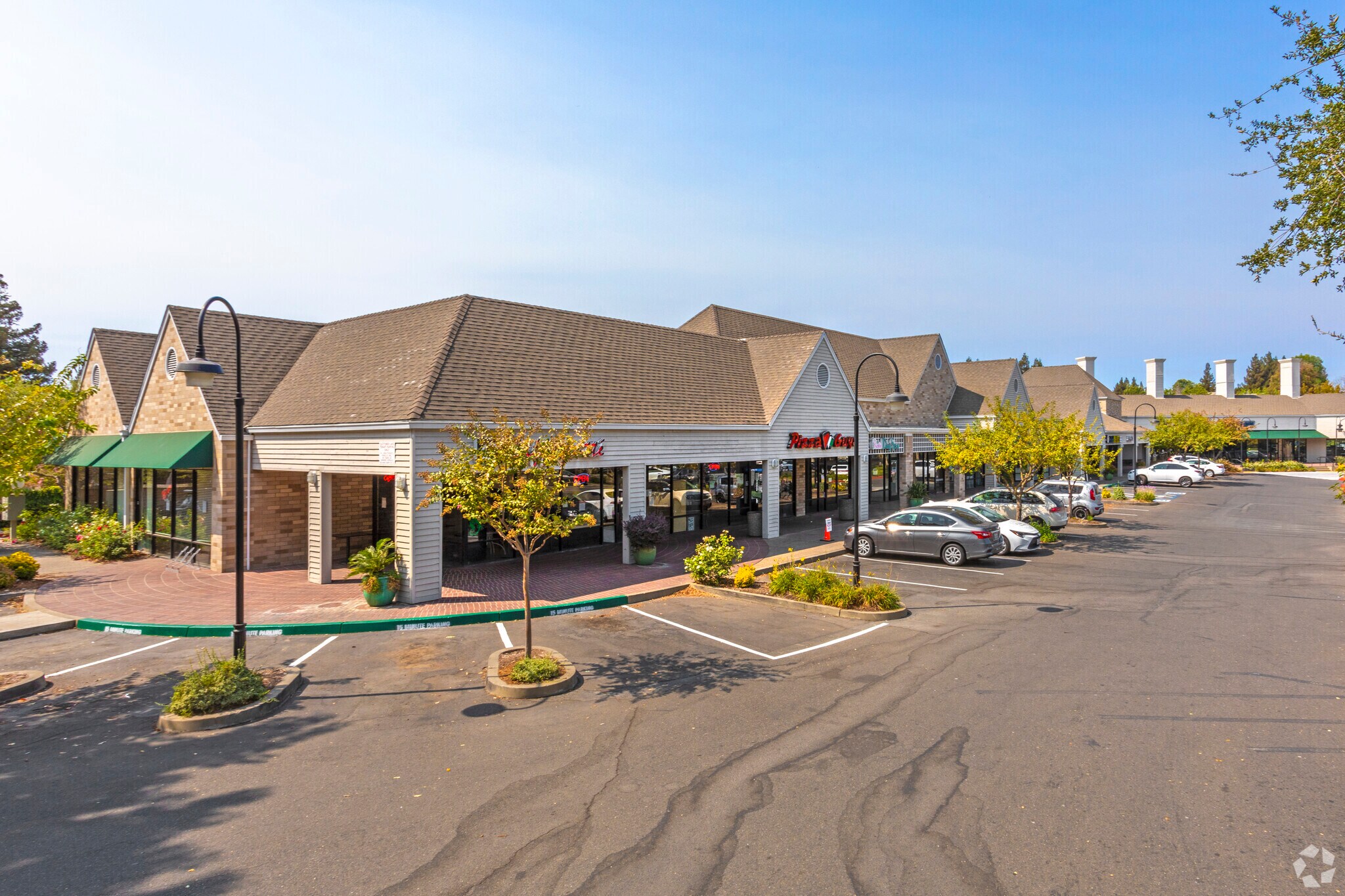7600 Greenhaven Dr, Sacramento, CA for lease Primary Photo- Image 1 of 7