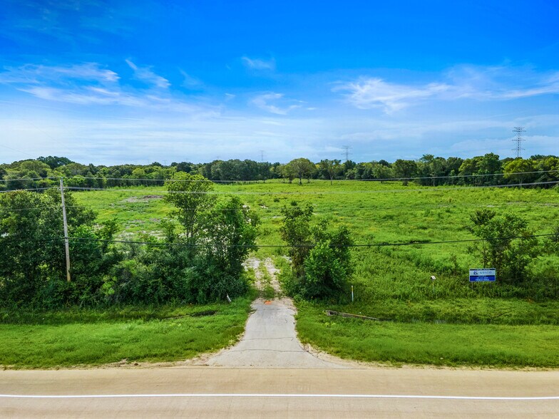 FM-528, Friendswood, TX à vendre - Photo du bâtiment - Image 3 de 11