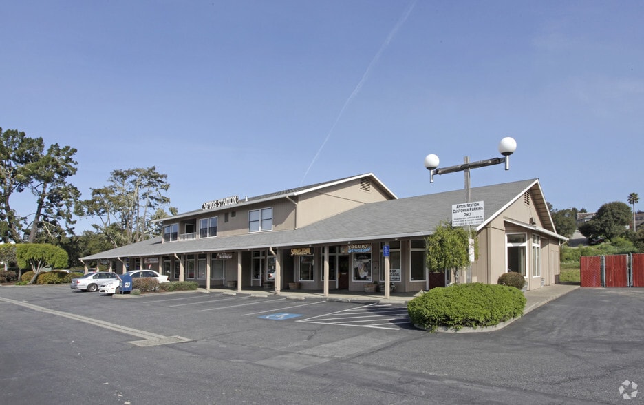 8035 Soquel Dr, Aptos, CA for lease - Primary Photo - Image 2 of 3