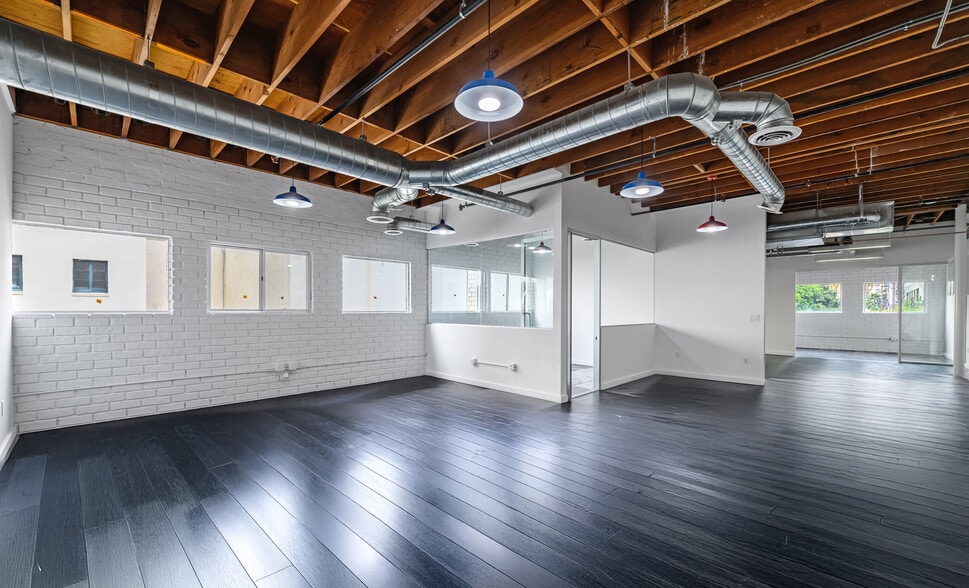 6515 W Sunset Blvd, Hollywood, CA for lease - Interior Photo - Image 3 of 7