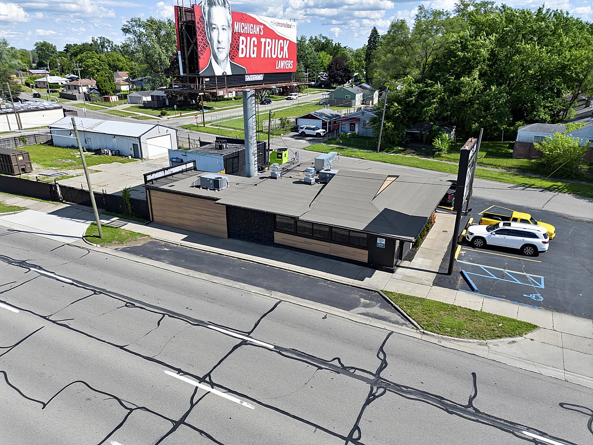 24737 W 8 Mile Rd, Detroit, MI for sale Building Photo- Image 1 of 24