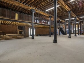 704 N 2nd St, Saint Louis, MO for lease Interior Photo- Image 2 of 3