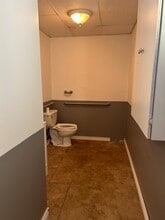 10158 Niagara Falls Blvd, Niagara Falls, NY for lease Interior Photo- Image 2 of 7