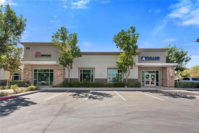Plus de détails pour 5839 Pine Ave, Chino Hills, CA - Coworking à louer