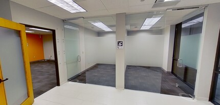 5440 Harvest Hill Rd, Dallas, TX for lease Interior Photo- Image 2 of 5