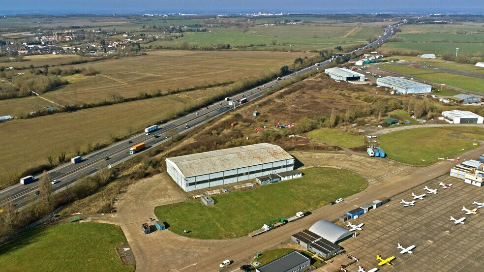 Merlin Way, Epping à louer - Aérien - Image 2 de 5