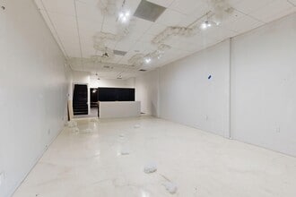 2021 Chester Ave, Bakersfield, CA à louer Numérisation 3D de Matterport- Image 1 de 9