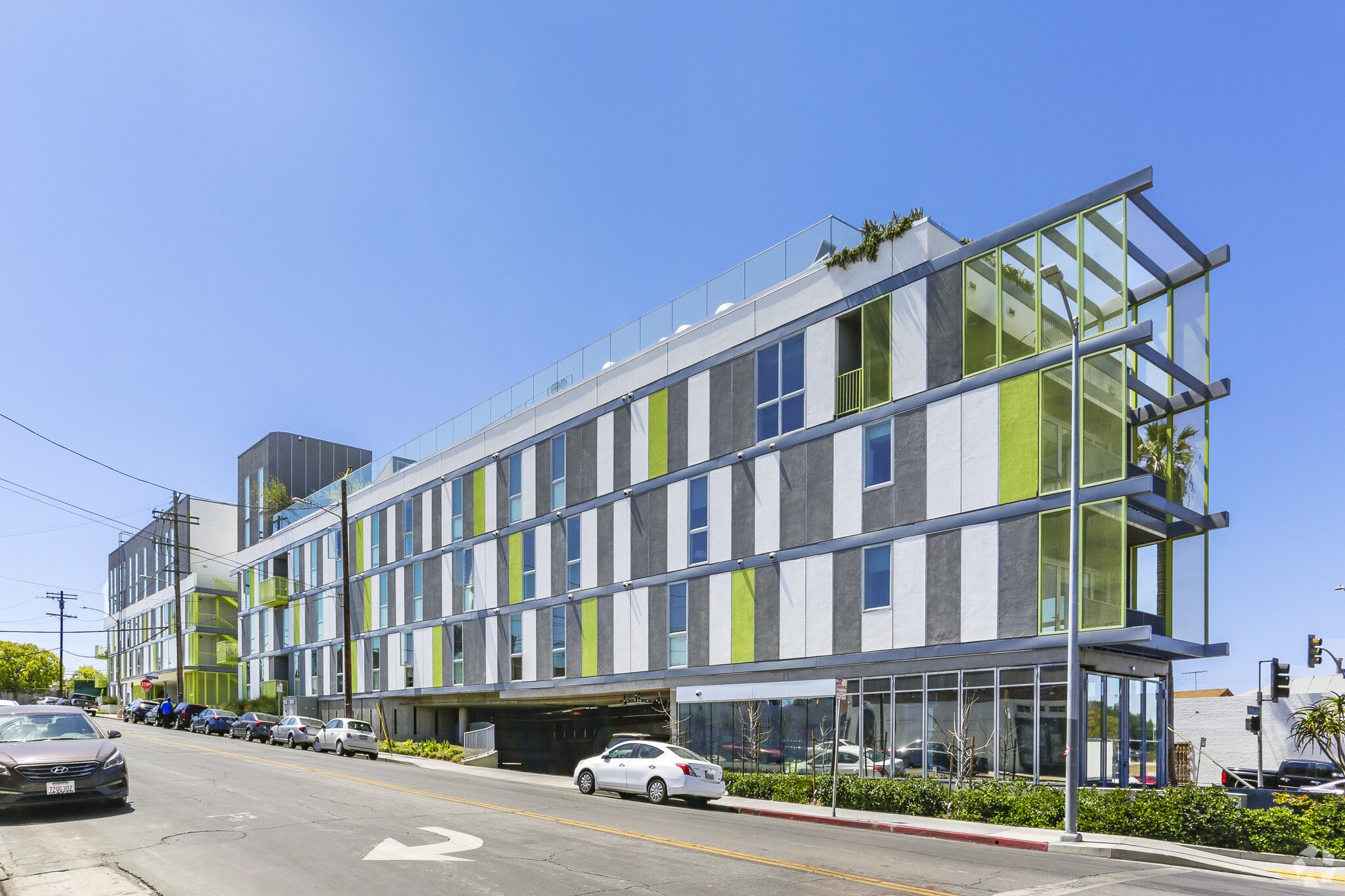 333 Belmont Ave, Los Angeles, CA for lease Primary Photo- Image 1 of 15