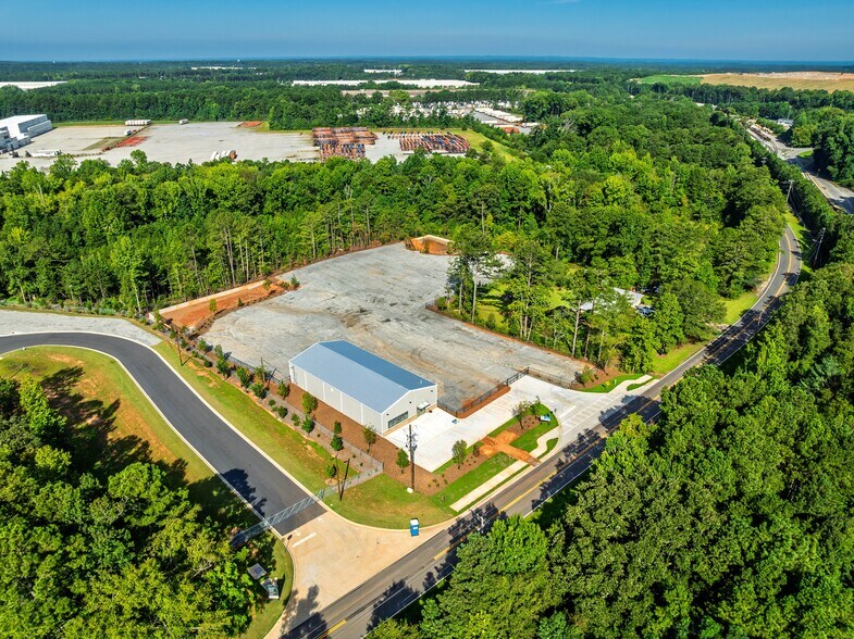 8239 Gullatt Rd, Palmetto, GA à vendre - Photo du bâtiment - Image 2 de 17