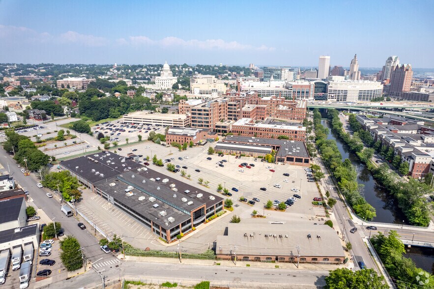 235 Promenade St, Providence, RI à louer - Aérien - Image 3 de 26