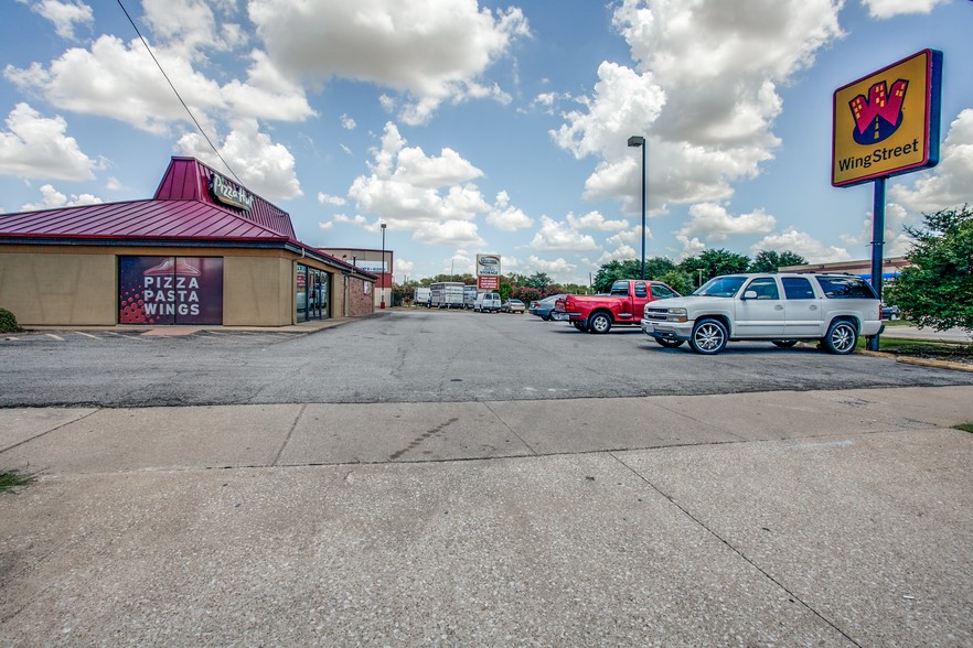 3725 W Walnut St, Garland, TX à vendre - Photo principale - Image 1 de 1