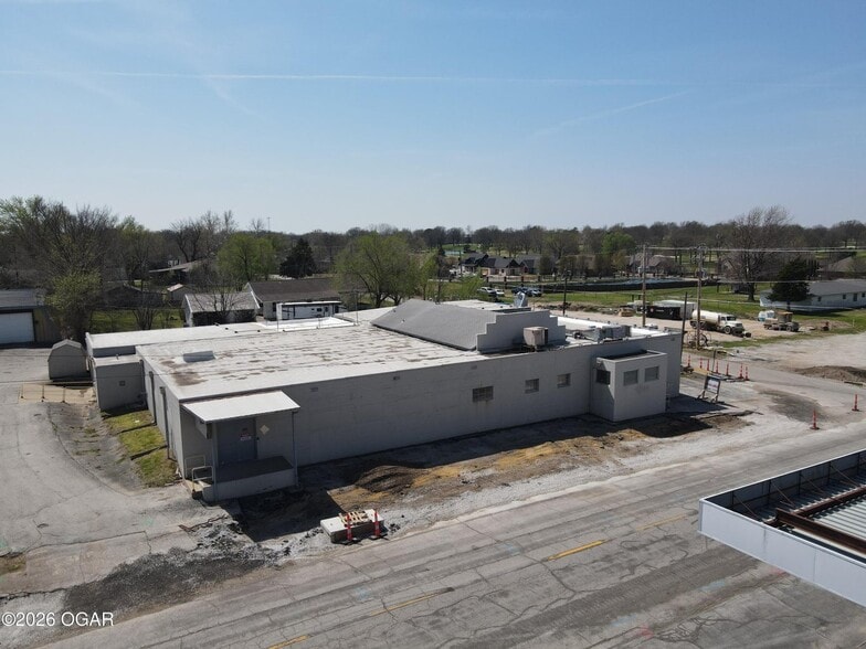 3236 W 20th St, Joplin, MO for sale - Primary Photo - Image 1 of 17